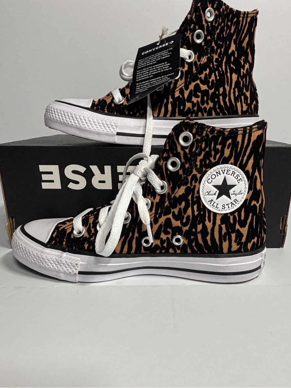 W 5 M3 Converse Chuck Taylor All Star Leopard Animal High Top A17948F NWT